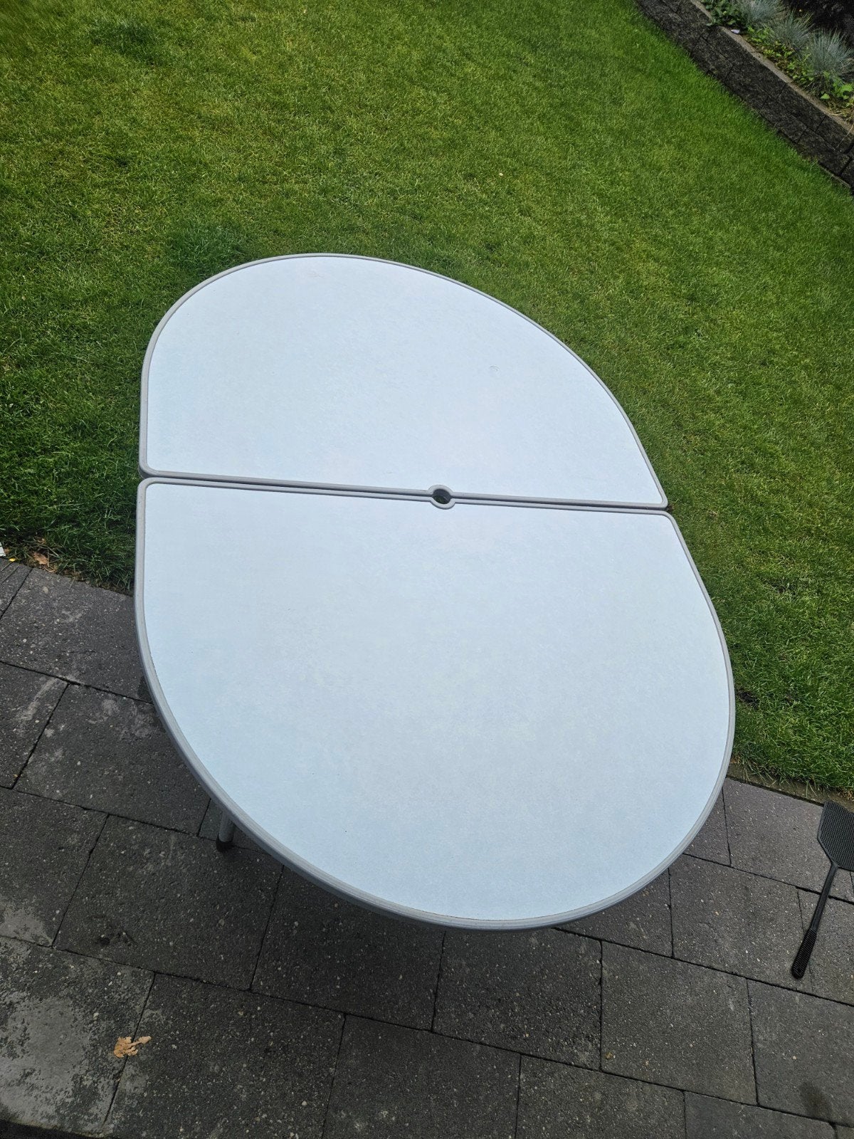 uitklapbare campingtafel met parasolgat, Ophalen, Gebruikt, Campingtafel