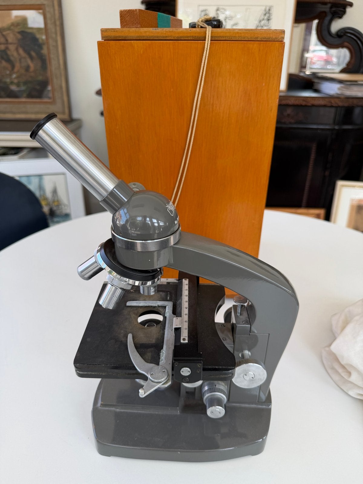 Vintage Yashima Tokyo Biologische Microscoop met Houten Kist, Ophalen of Verzenden, Gebruikt, 400x tot 1000x, Biologische microscoop