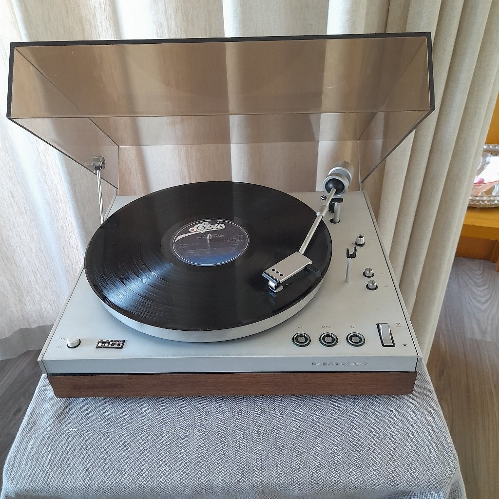 Legendarische 212 platenspeler, Ophalen, Gebruikt, Platenspeler, Overige merken