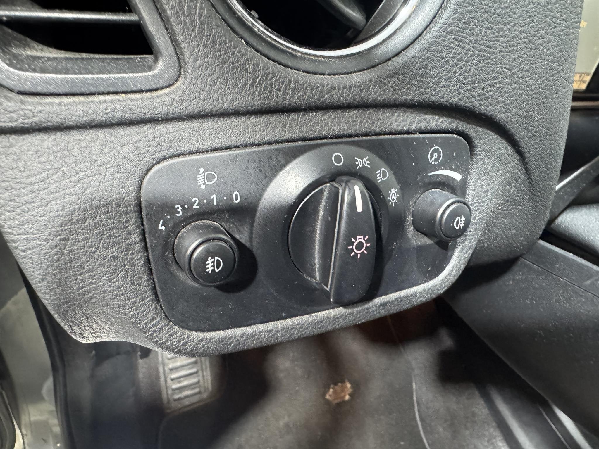 Foto 19 van Ford S-Max 2.0-16V Super netjes Technisch 100 %