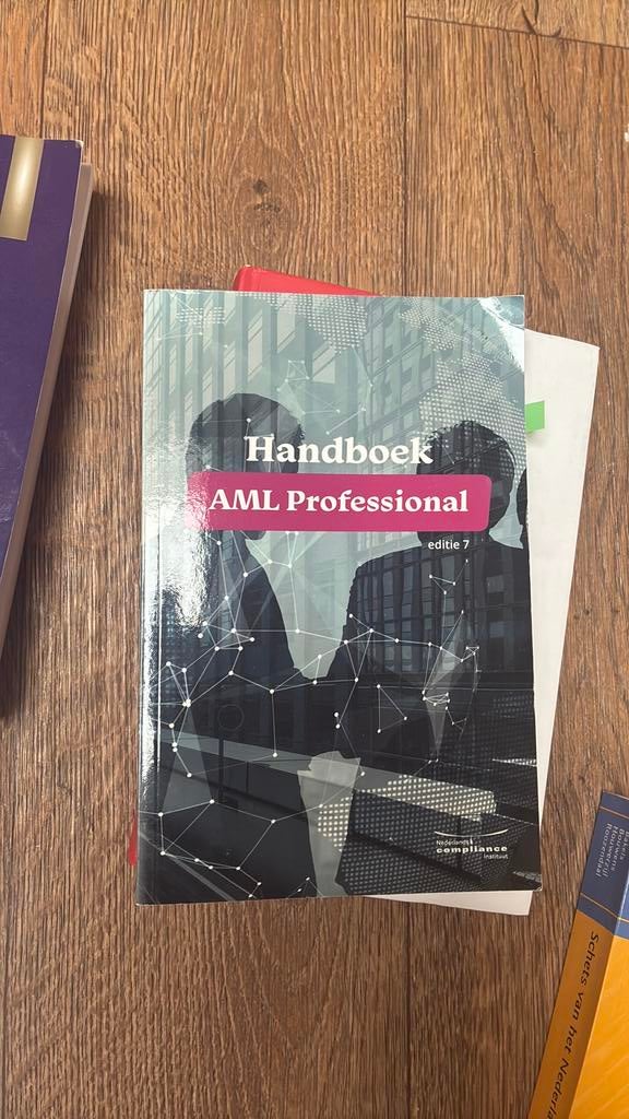 Handboek AML professional, Verzenden, Beta, Zo goed als nieuw, HBO