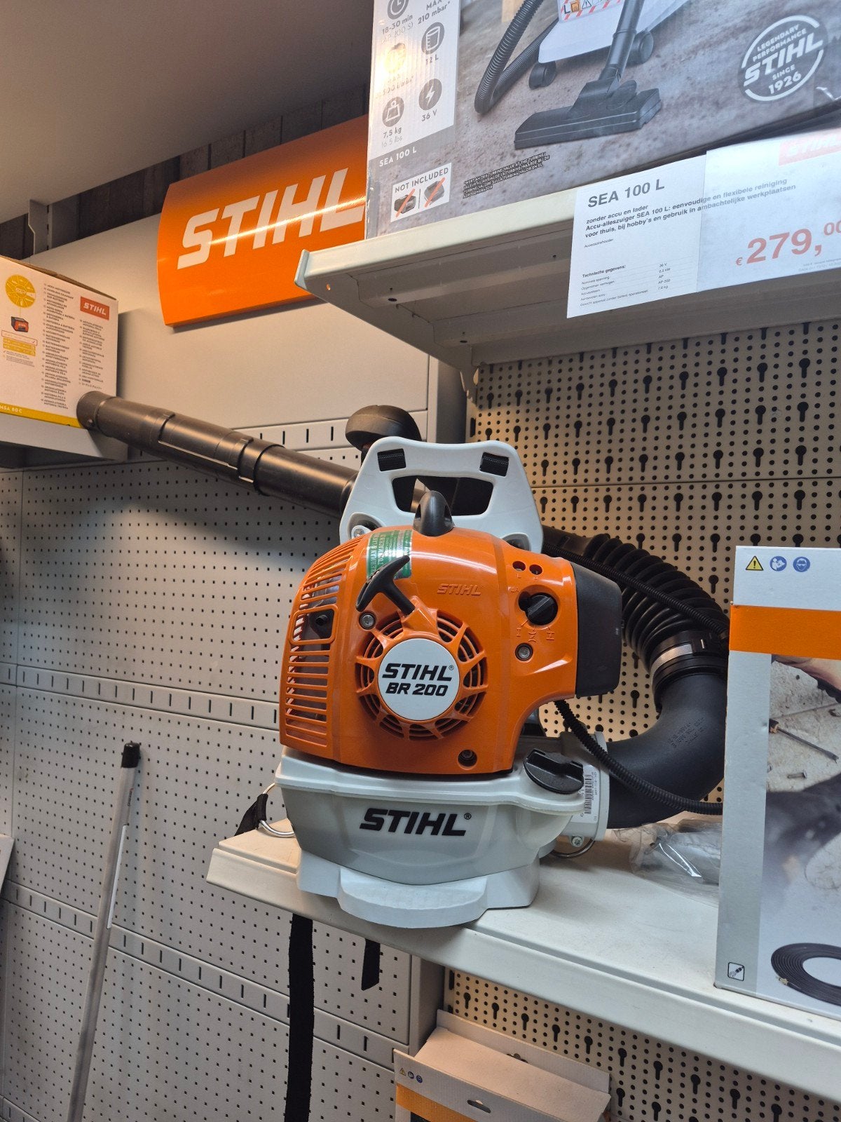 stihl br200 demo, Ophalen, Ruggedragen, Zo goed als nieuw, Stihl