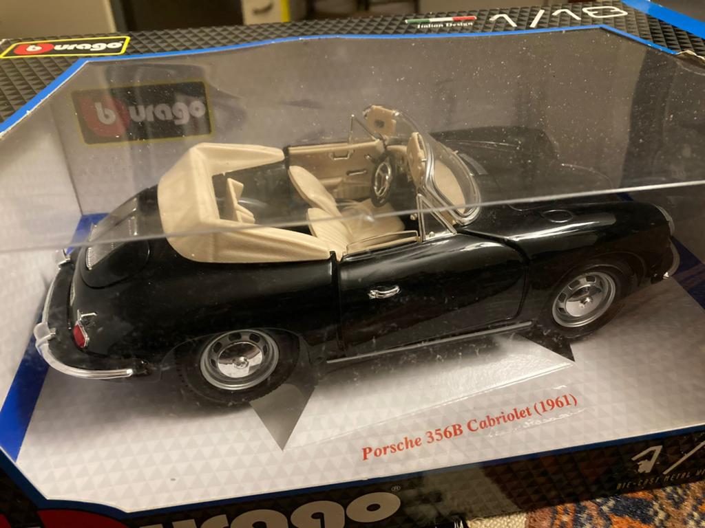 Burago porsche 356B cabriolet, Verzenden, Zo goed als nieuw, Bburago