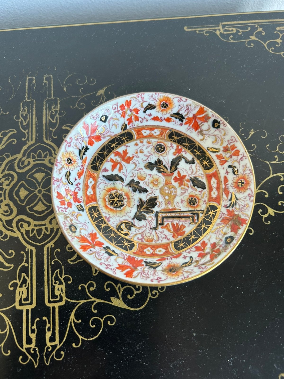 Bordje in Imari stijl, Ophalen of Verzenden, Zo goed als nieuw