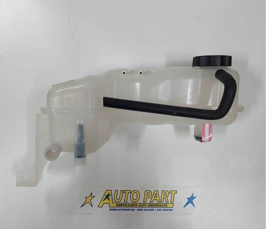 Chevrolet SSR expansie tank 2003-2006, Dorman, Nieuw, Ophalen of Verzenden, Info@dorman-products.com