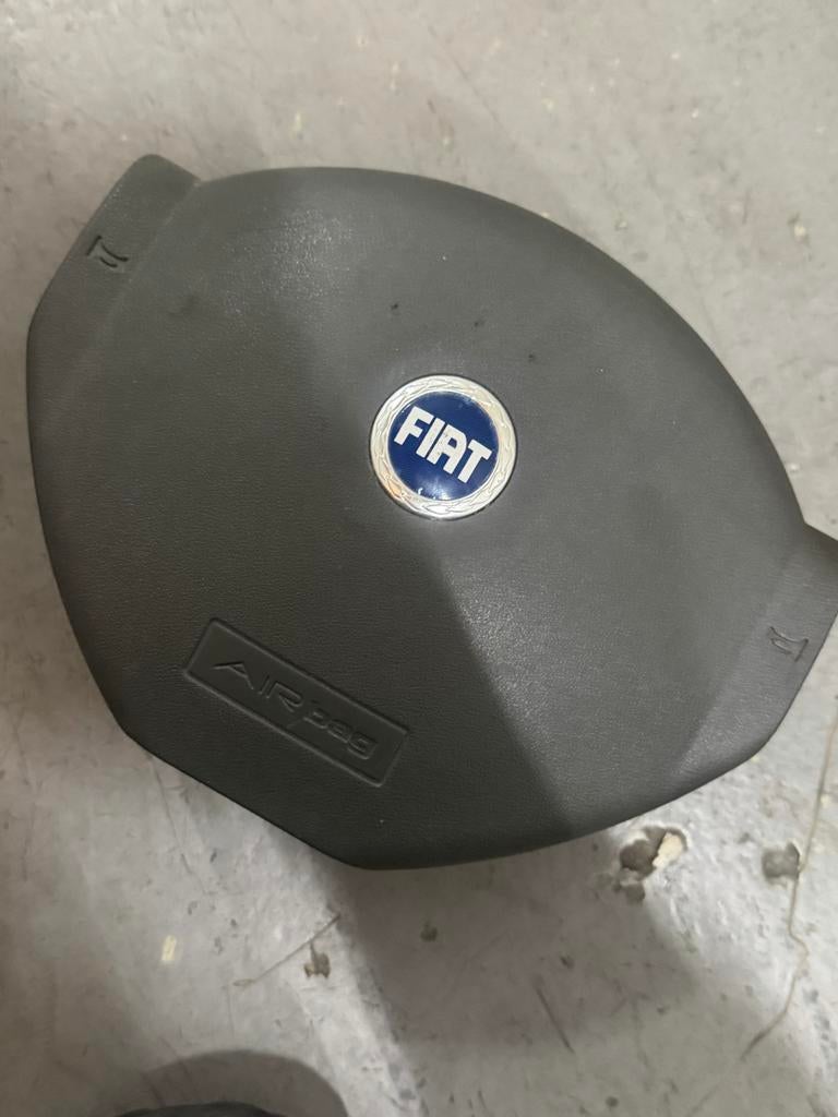 Nieuwe Airbag Fiat Panda - Ongebruikt en Verzegeld, Auto-onderdelen, Interieur en Bekleding, Ophalen of Verzenden, Nieuw, Fiat