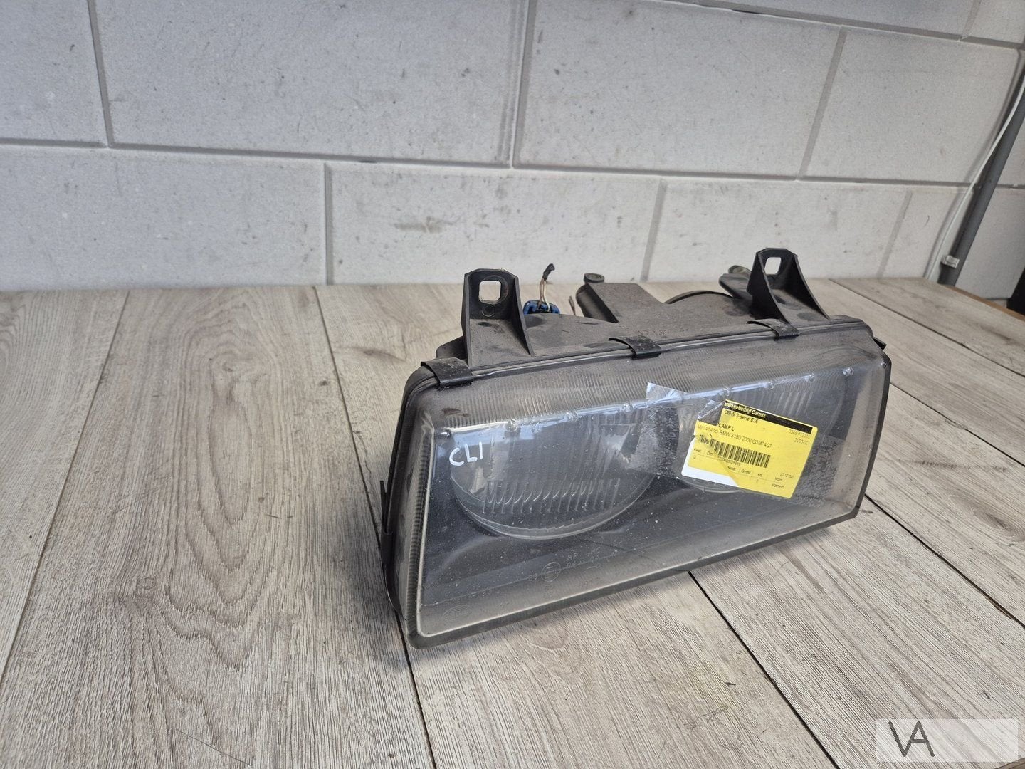 Koplamp links van BMW 3 serie E36 1990 - 1998 Hella €70, Gebruikt, -, -, Ophalen of Verzenden