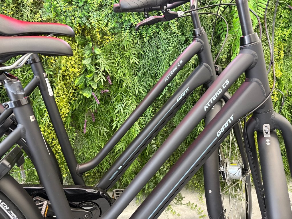NIEUWE Set Giant Attend CS – Voorjaarsactie €549,99, Pascallaan 66, 8218 NJ Lelystad, Versnellingen, Nieuw, Info@giant-europe.com