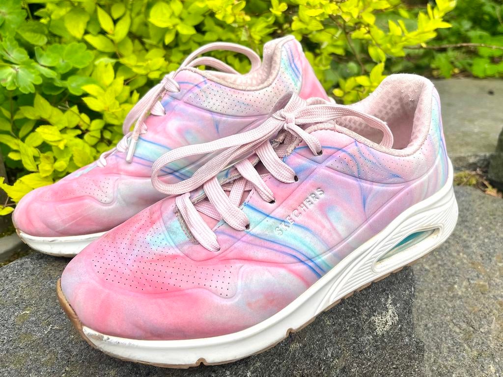 Skechers sneakers maat 35 roze/multi, Kinderen en Baby's, Kinderkleding | Schoenen en Sokken, Gebruikt, Schoenen, Meisje, Ophalen of Verzenden