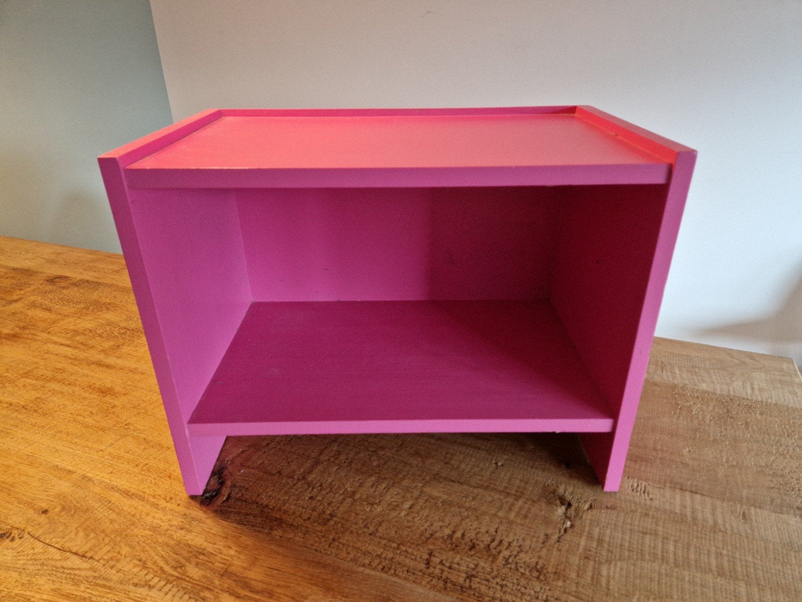 Roze nachtkastje, Huis en Inrichting, Ophalen, Gebruikt, 45 tot 65 cm, Minder dan 55 cm