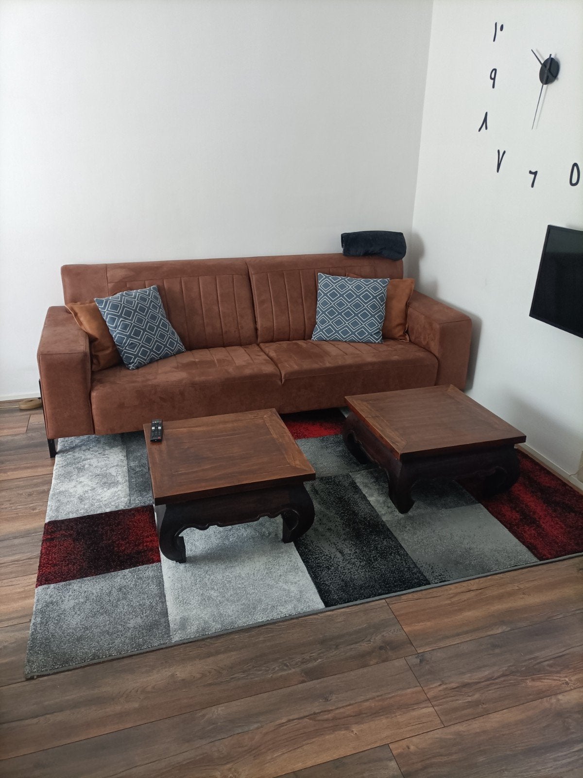 Luxe 3-zits bank + 2 massief houten salontafels + vloerkleed, Ophalen, Zo goed als nieuw, Rechthoekig, 200 cm of meer