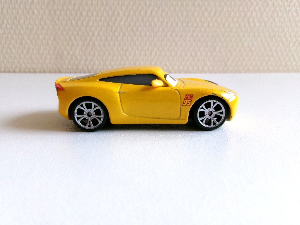 Disney Cars 3 Cruz Ramirez (zonder ovp), Ophalen of Verzenden, Overige figuren, Gebruikt, Beeldje of Figuurtje