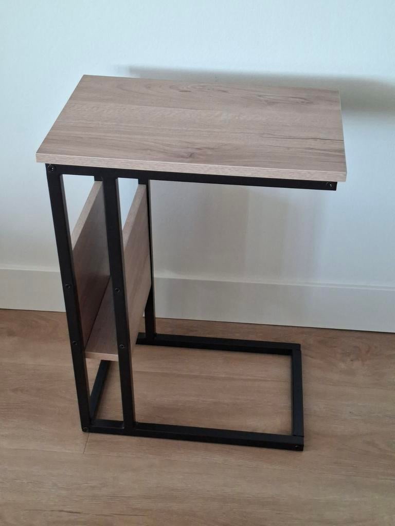 Bijzettafel metaal/mdf hout met vak., Ophalen, 50 tot 100 cm, Metaal, 25 tot 50 cm