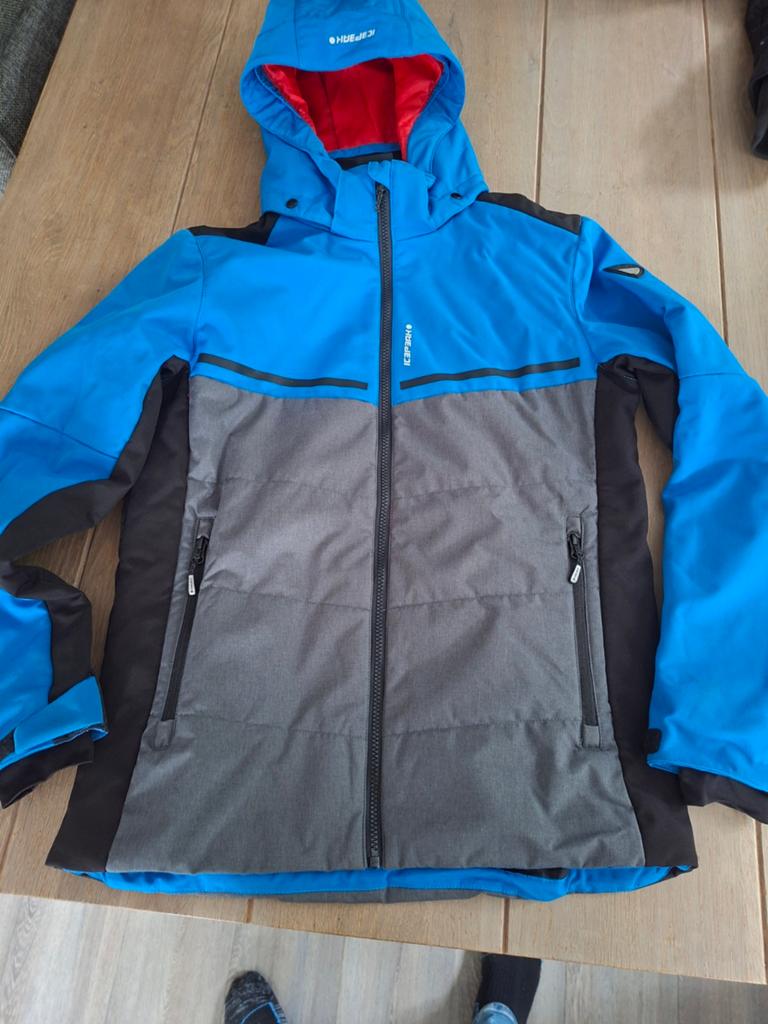 Blauwe en grijze winterjas voor jongens, Ophalen, Zo goed als nieuw, Icepeak, Jongen