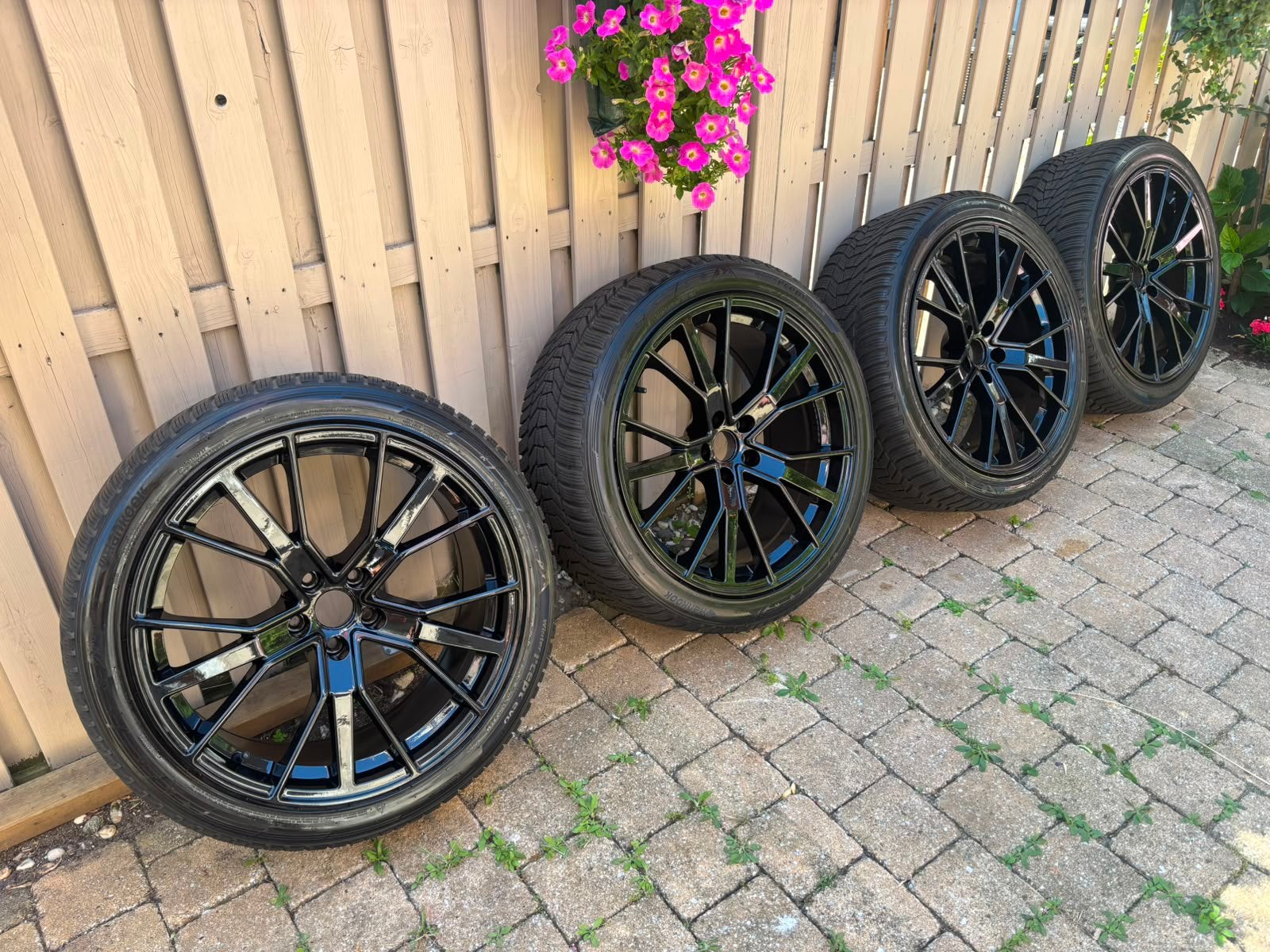 Nieuwe 20 inch WINTER set Audi Q5 A6 VW Tiguan 255/40/20, Auto-onderdelen, Banden en Velgen, Ophalen, 255 mm, Banden en Velgen