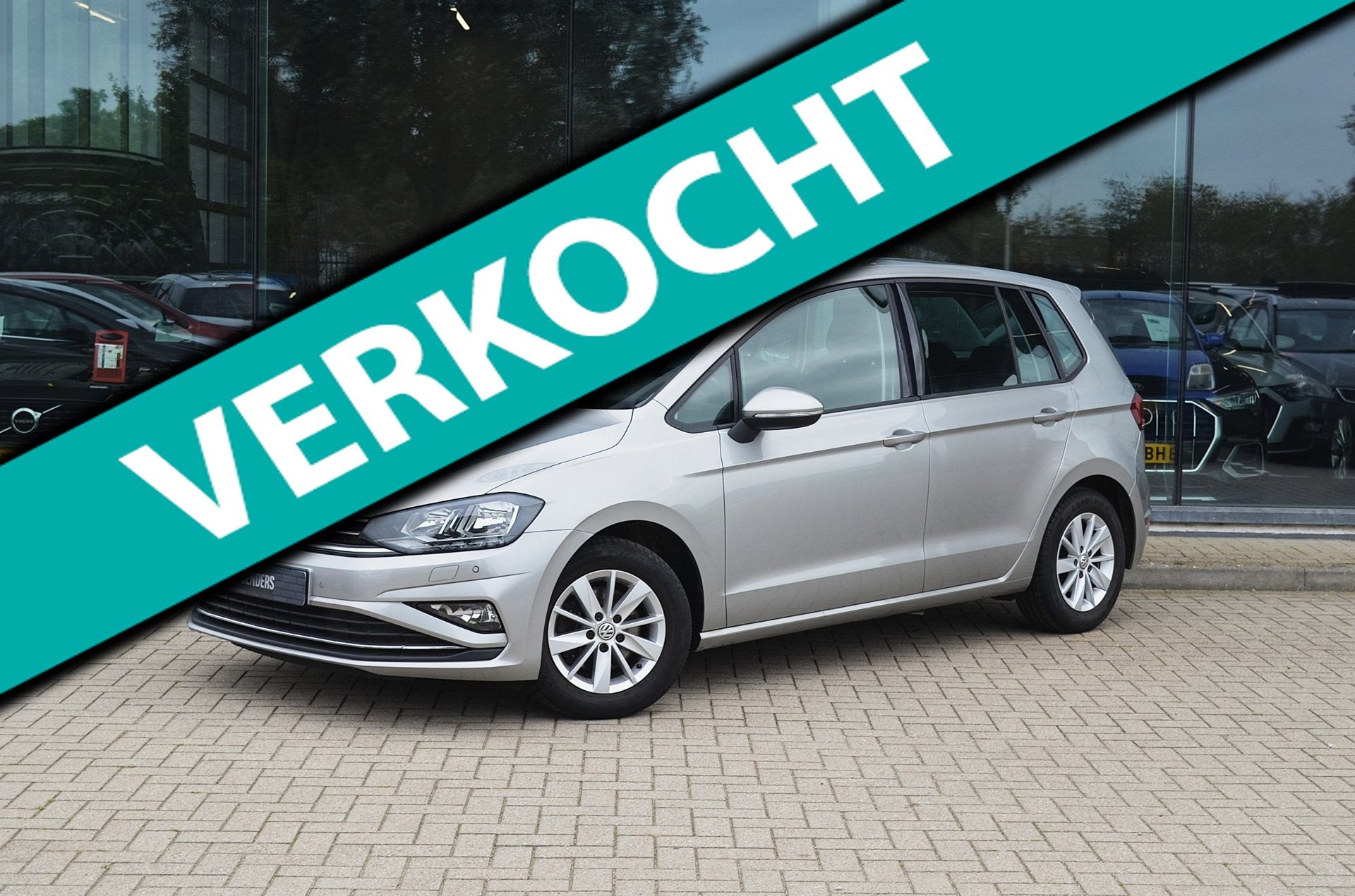 Volkswagen Golf Sportsvan 1.5 TSI ACT Comfortline | Airco |, Auto's, Zwart, 4 cilinders, Alcantara, Bedrijf