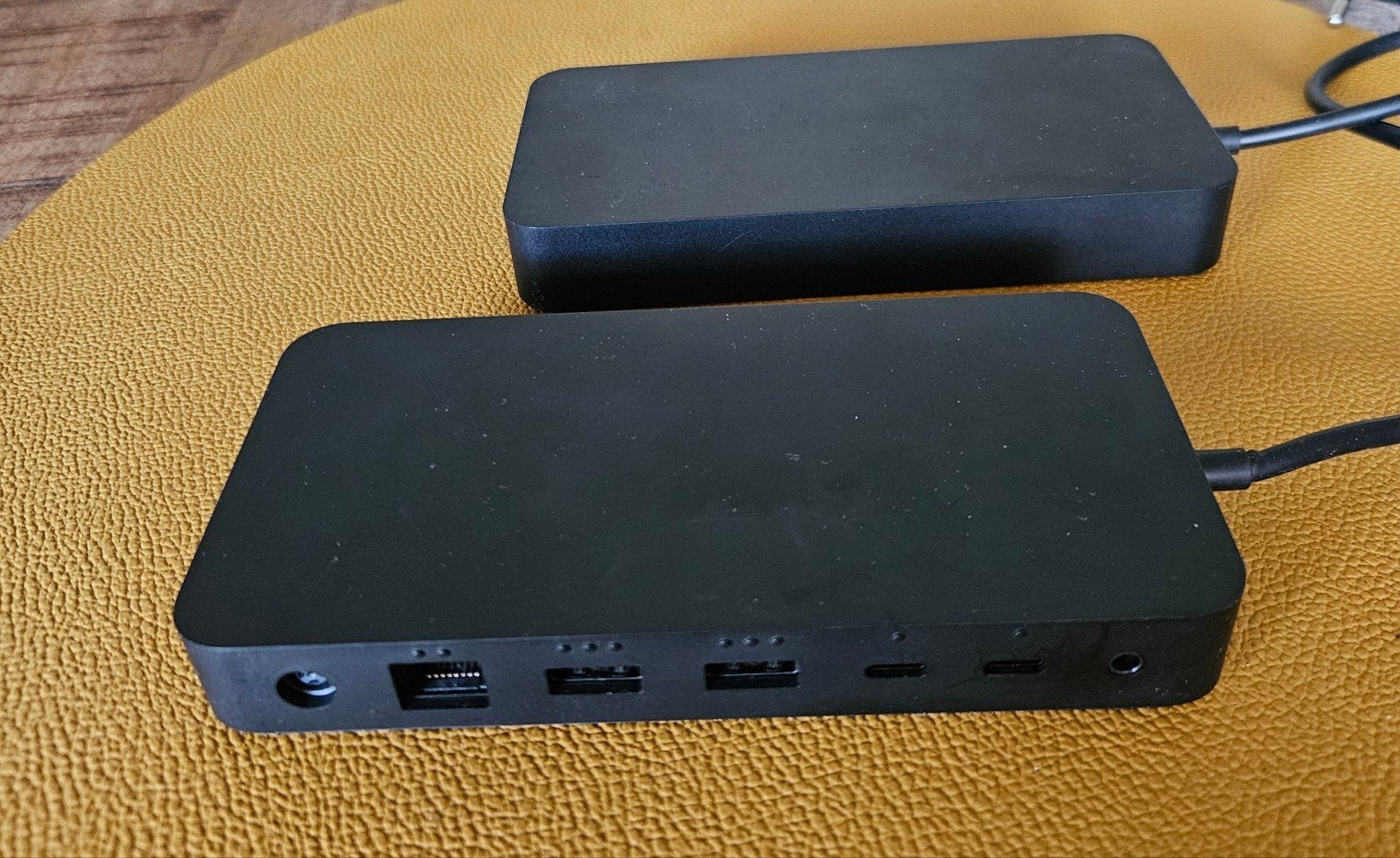 Microsoft Thinderbolt 4 Dock, Computers en Software, Dockingstations, Ophalen of Verzenden, Zo goed als nieuw