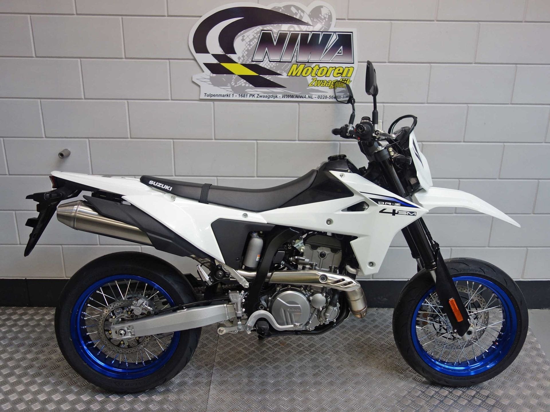 Suzuki DR-Z 4 SM, Overig, 12 t/m 35 kW, Gebruikt, Bedrijf