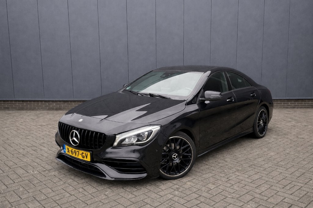 Mercedes-Benz CLA 180 AMG pakket, Auto's, Voorwielaandrijving, CLA, Stof, Zwart