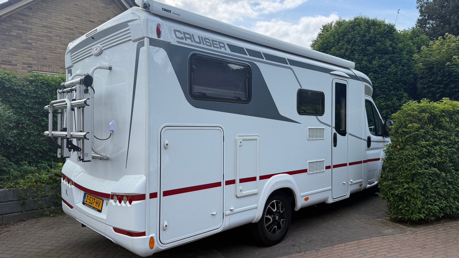 LMC cruiser v646| automaat |2021| fietsrek | 46.000 km, Schokbreker, Standaardzit, Tot en met 2, Particulier