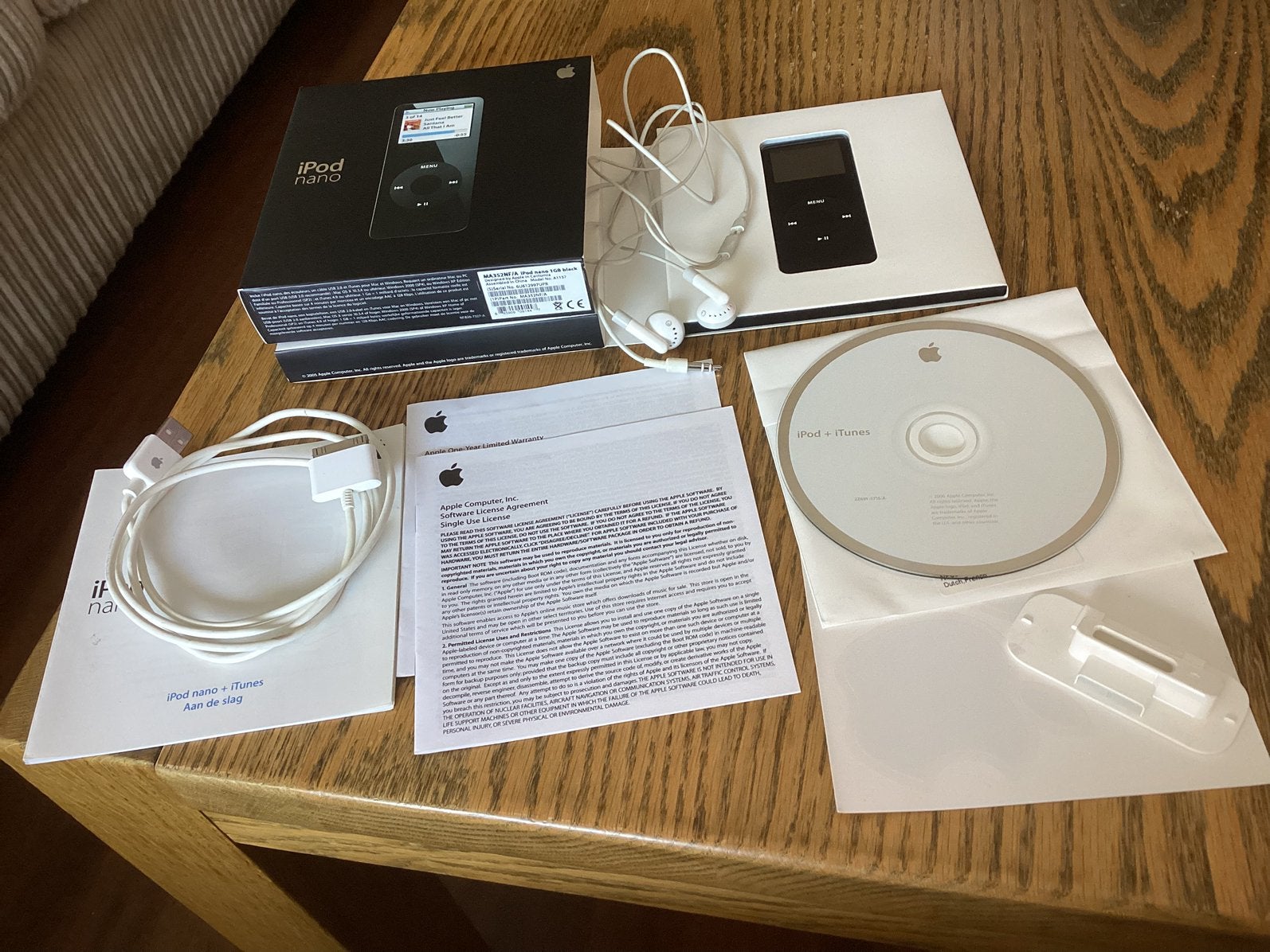 Apple Ipod Nano,1e generatie,model A1137,zwart,1GB,compleet, Audio, Tv en Foto, Mp3-spelers | Apple iPod, Zwart, Zo goed als nieuw
