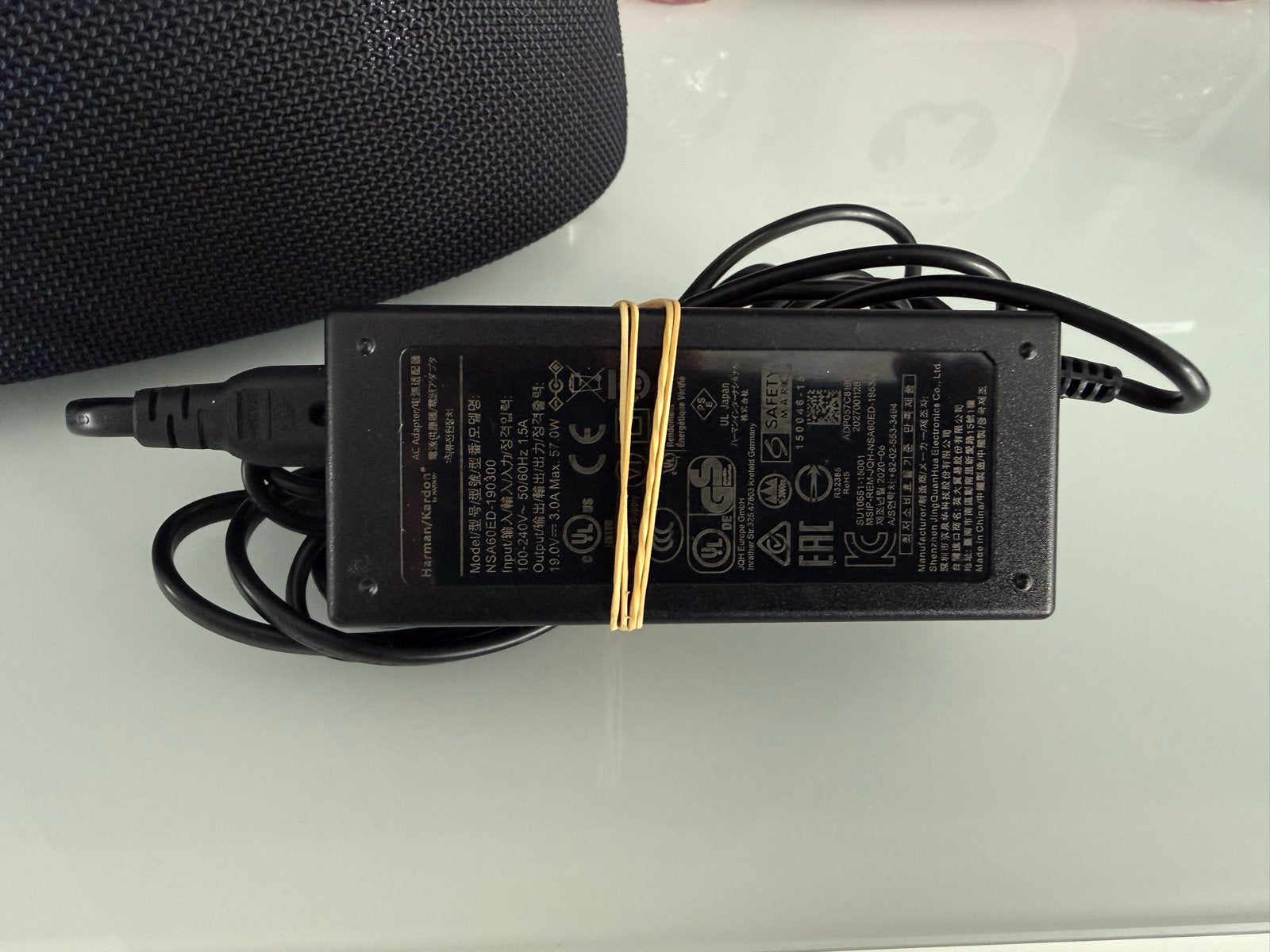 Foto 21 van 3 STUKS! Harman Kardon Go + Play Draagbare Bluetooth Speaker