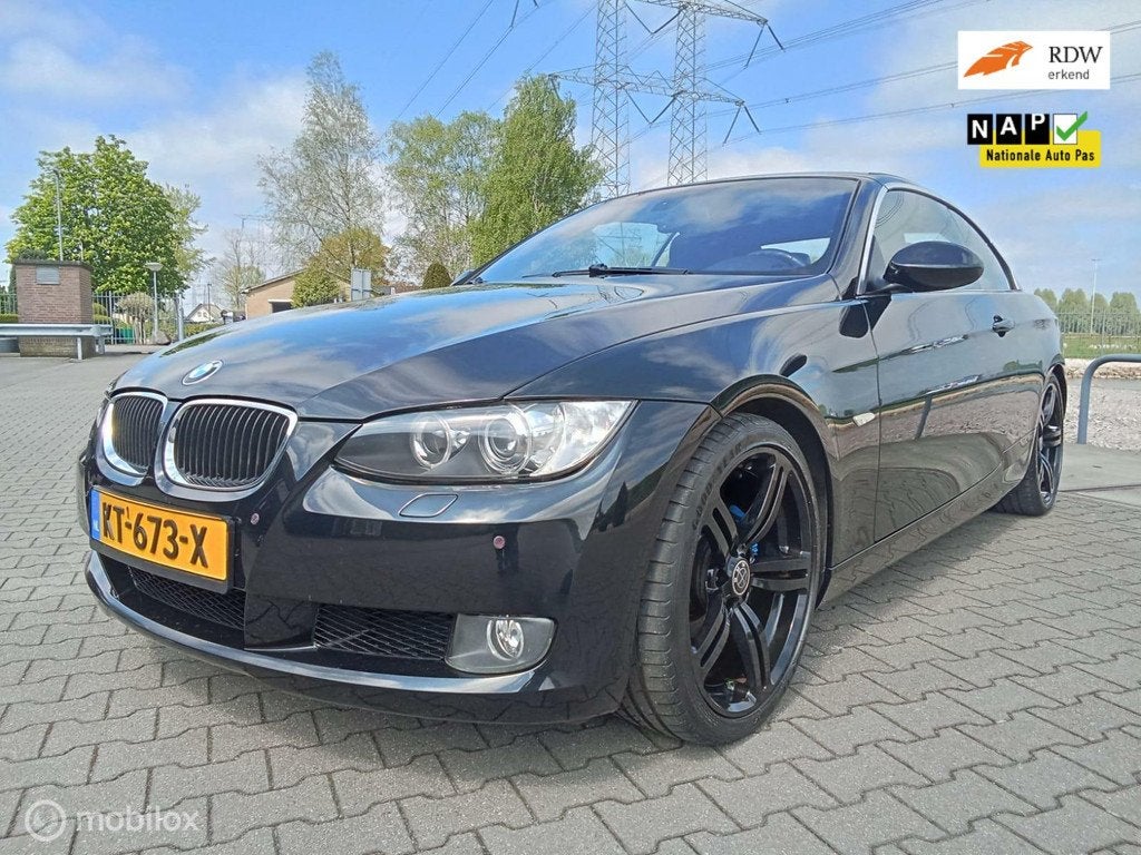 BMW 3-serie Cabrio 325i High Executive/automaat/leder, Auto's, BMW, Achterwielaandrijving, Gebruikt, Zwart, Cabriolet