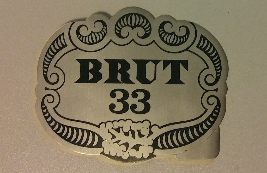 Brut33 Brut 33 aftershave vintage stickers sticker, Verzamelen, Ophalen of Verzenden, Zo goed als nieuw, Overige typen