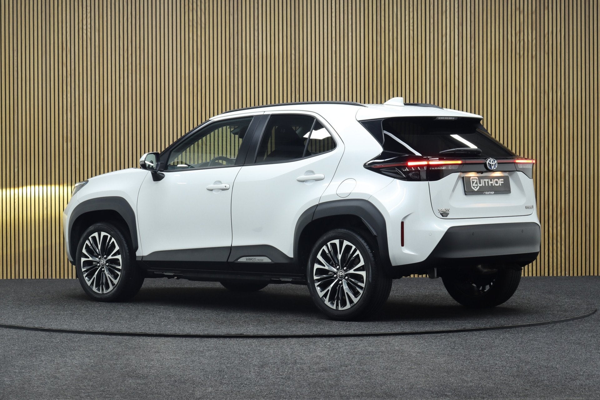Toyota Yaris Cross 1.5 Hybrid Executive | JBL Audio | Panora, Auto's, 12 maanden, Gebruikt, Wit, Bedrijf