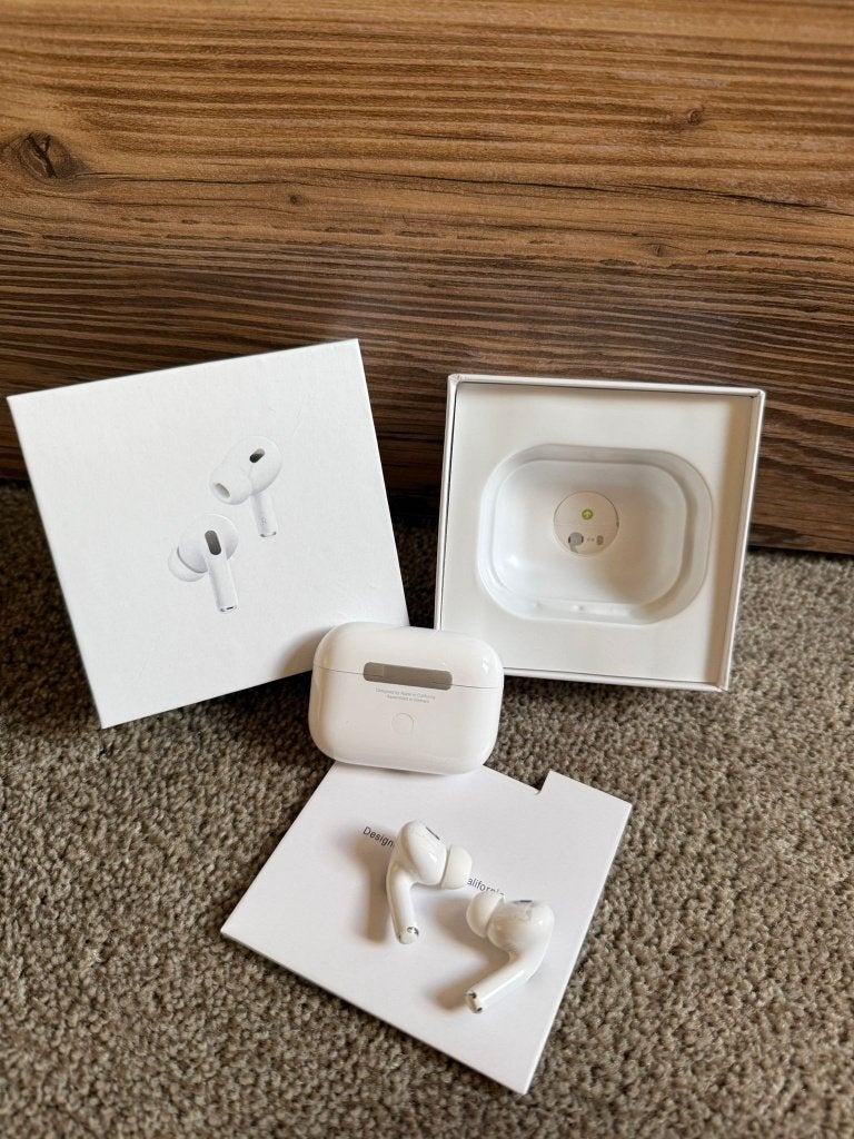 AirPods Pro 2 (ANC) MagSafe Charging Nieuw & Fabrieksgeseald, Telecommunicatie, Bluetooth, In gehoorgang (in-ear), Overige merken