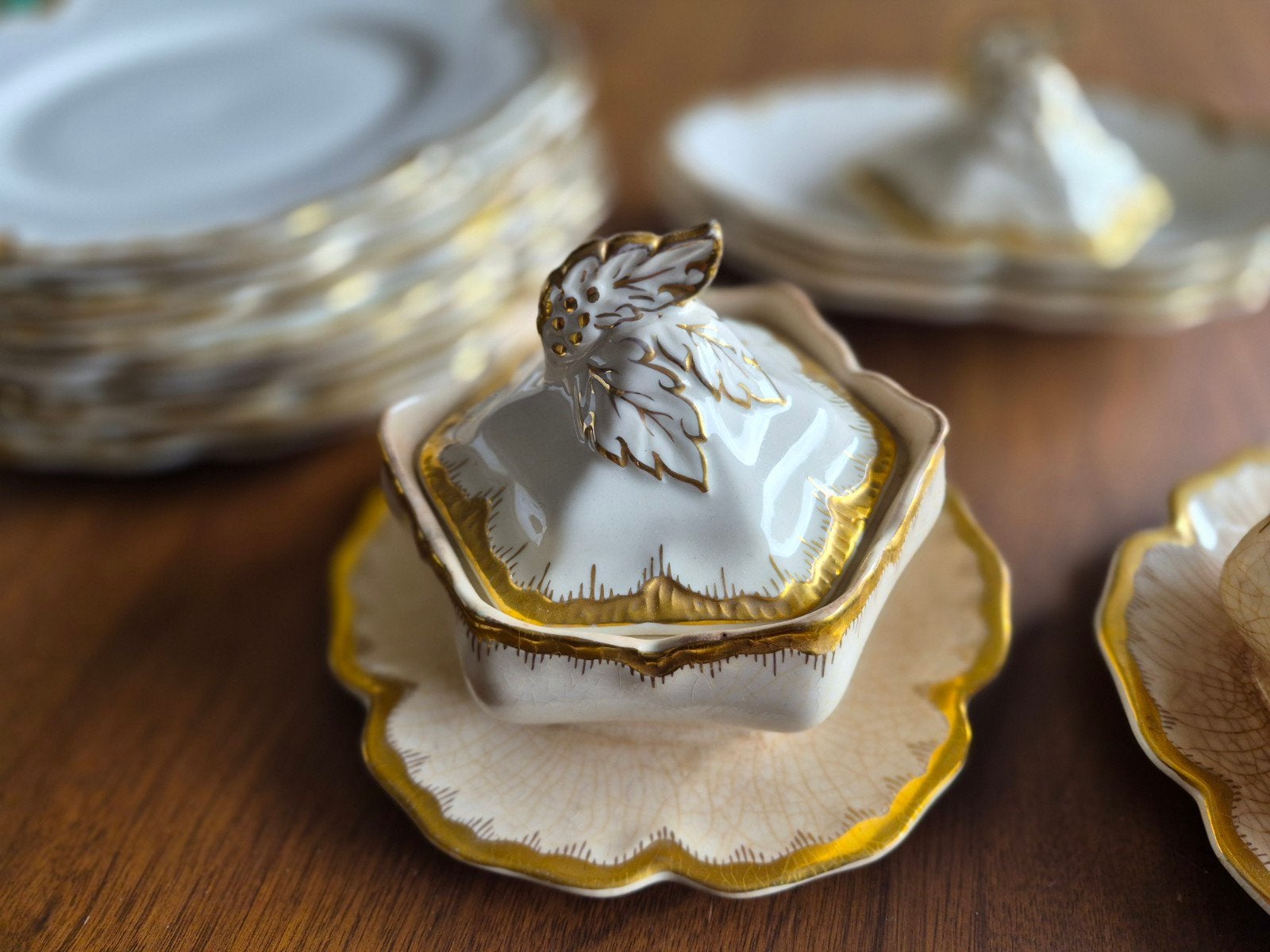 Antiek Hughes Longport Porselein Servies 'Paradise Shape', Ophalen of Verzenden