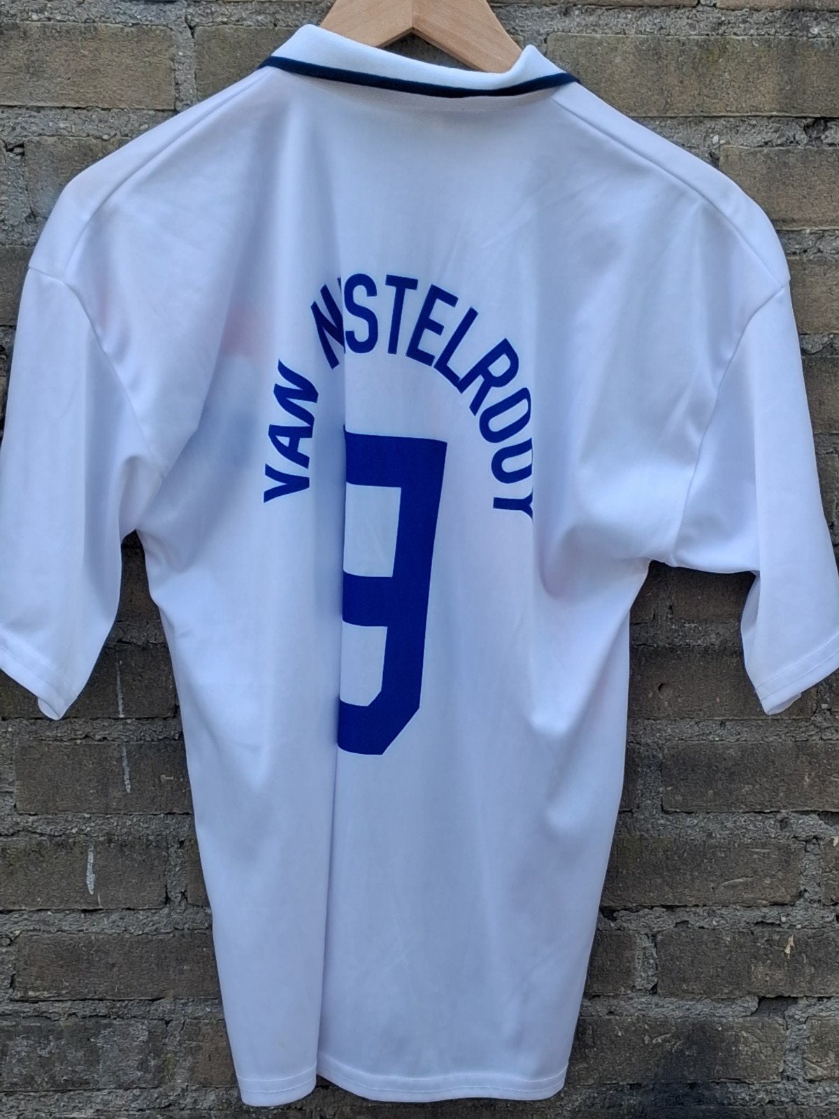 Van Nistelrooy. Nederlandse 11- tal.  Maat S., Verzamelen, Sportartikelen en Voetbal, Ophalen, Zo goed als nieuw, Overige binnenlandse clubs