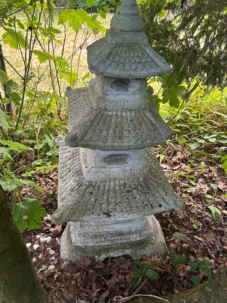 Pagode uit 5 delen van beton, Ophalen, Gebruikt, Beton, Overige typen