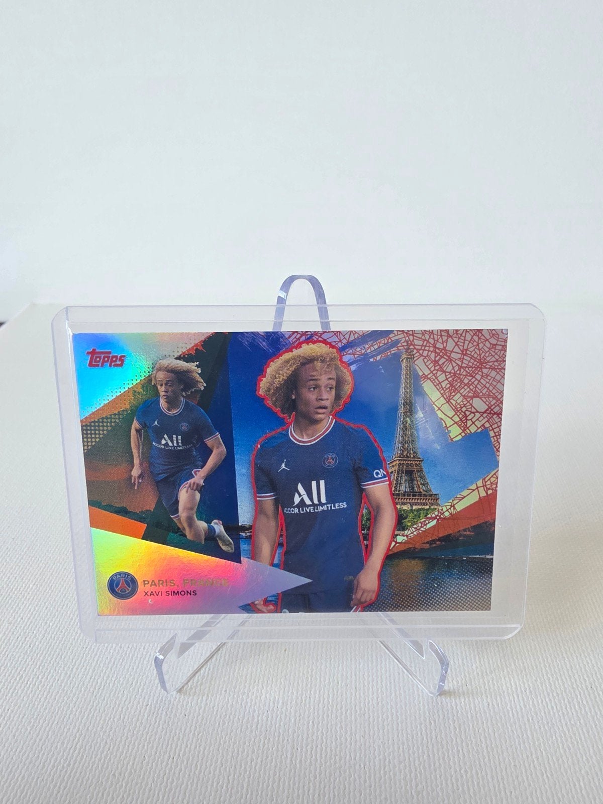 Topps Xavi Simons 1/5 Paris Saint-Germain Inc verzenden, Ophalen of Verzenden, Zo goed als nieuw, Buitenlandse clubs, Spelerskaart