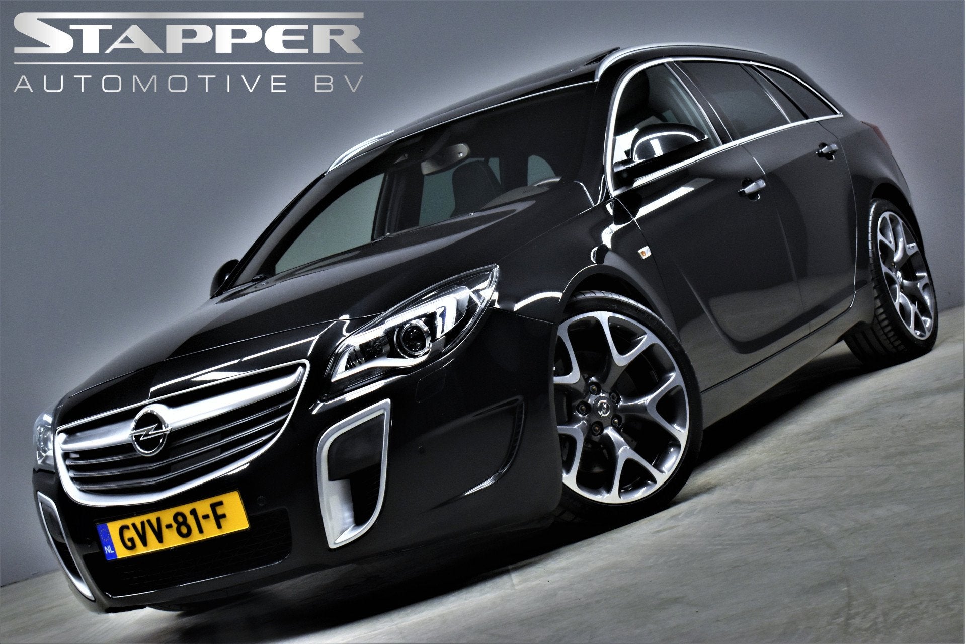 Opel Insignia Sports Tourer 2.8 T V6 325pk OPC 4x4 Automaat, Auto's, Opel, Automaat, Gebruikt, Zwart, Zwart