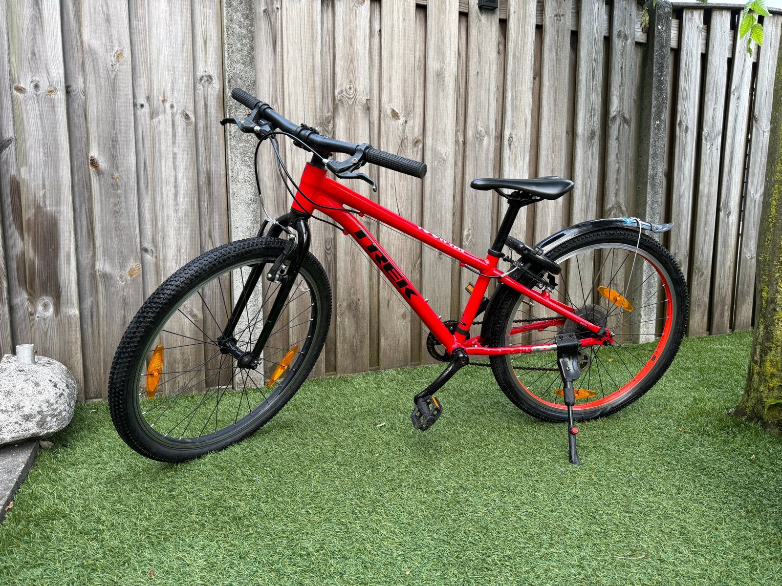 Trek kinderfiets rood - 24 inch, Ophalen, Gebruikt, Velgrem, 20 inch of meer
