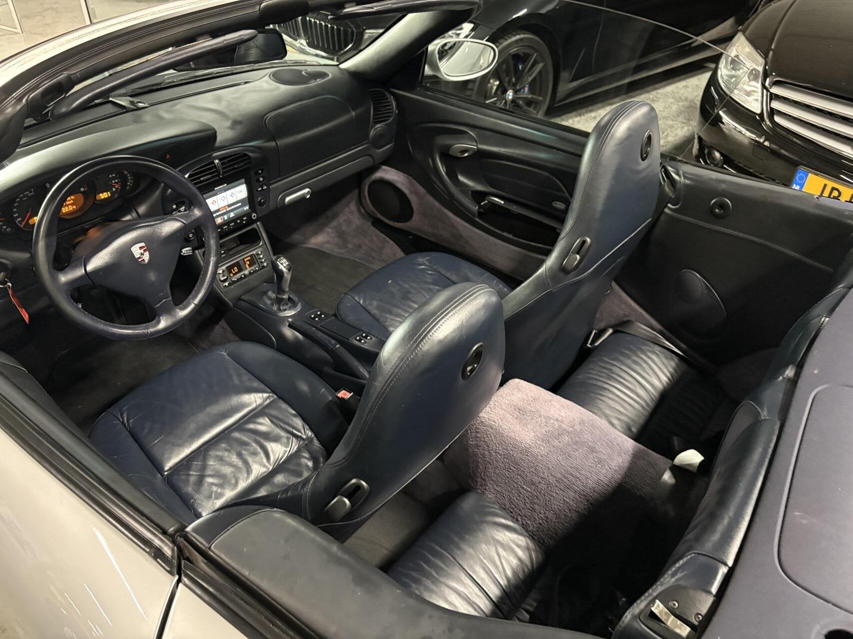 Porsche 911 Cabrio 3.6 Carrera 4 | Motor volledig gereviseer, Auto's, 1300 kg, Gebruikt, Cabriolet, Leder