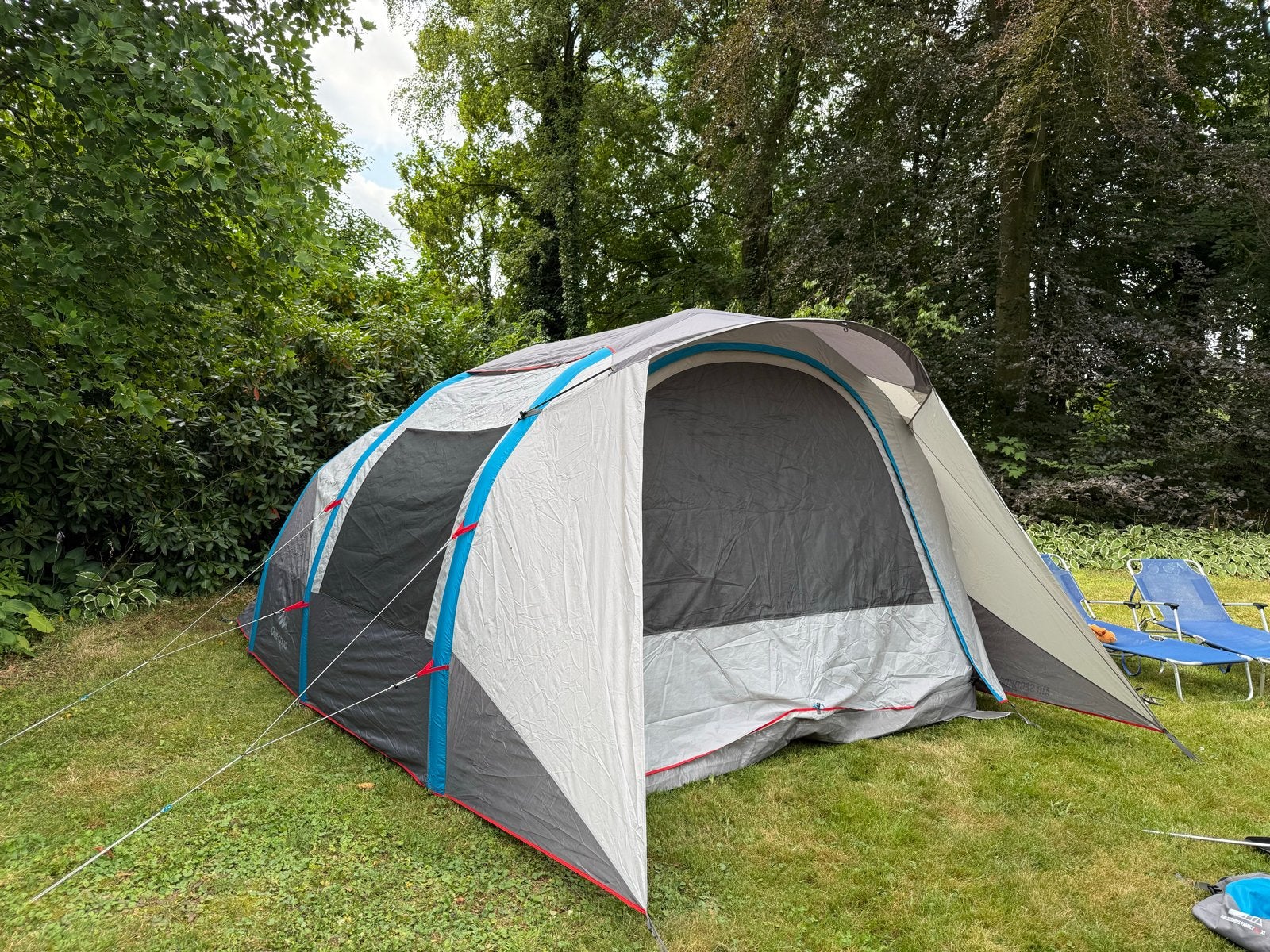 Quechua 5.2 Air XL familietent - Ruime opblaasbare tent, Ophalen, Gebruikt, Tot en met 5