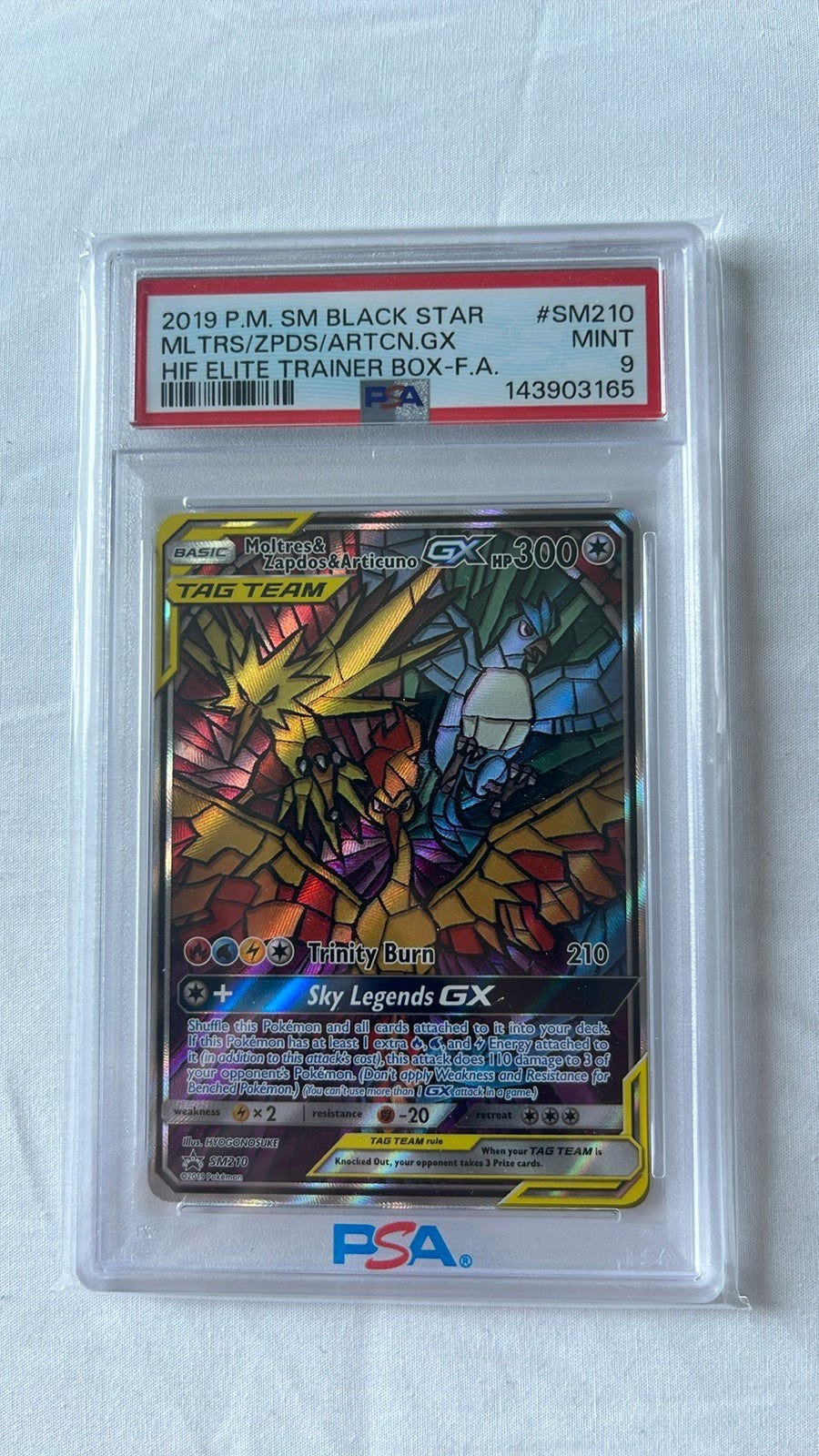 Moltres & Zapdos & Articuno GX SM210 PSA 9 Black Star Promo, Ophalen of Verzenden, Zo goed als nieuw