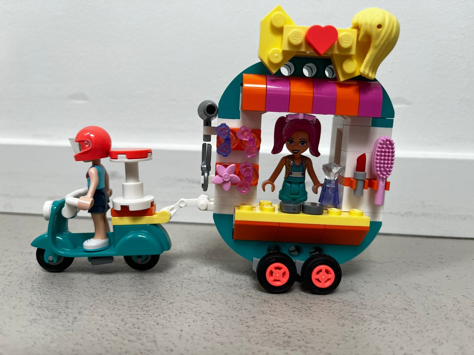 LEGO Friends 41719 Mobiele Modeboetiek met Scooter, Ophalen of Verzenden, Zo goed als nieuw, Overige merken