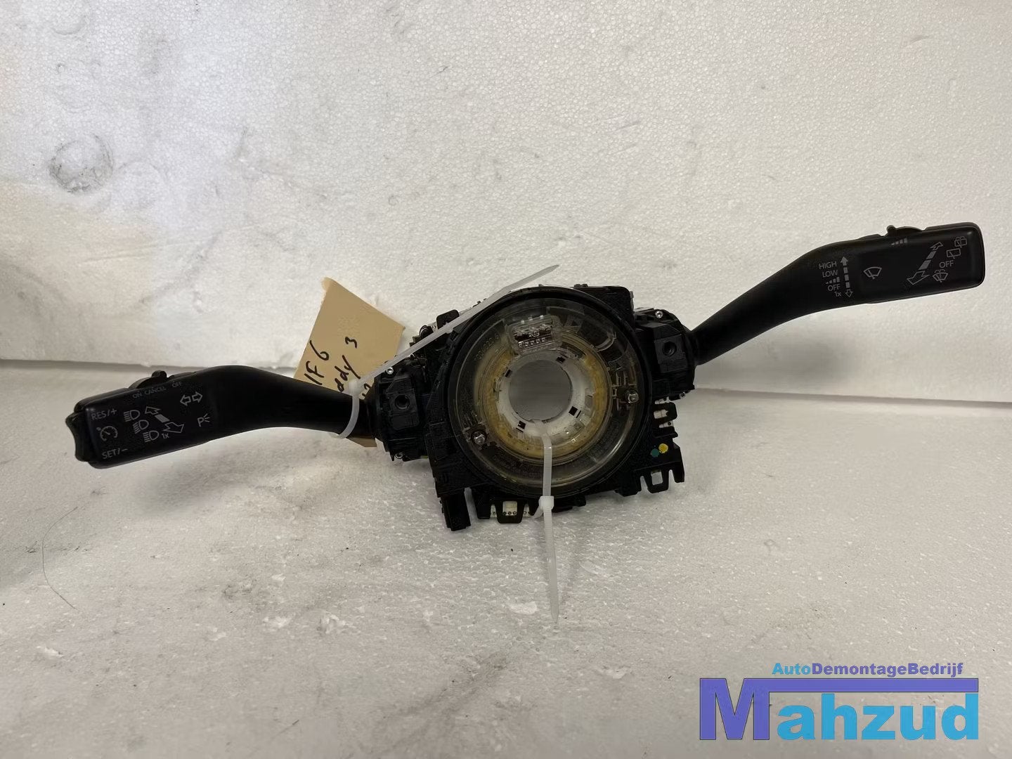 VW CADDY 3 GOLF 6 Combischakelaar cruise controle sleepring, Gebruikt, Volkswagen, Volkswagen AG, Berliner Ring 2
38440  Wolfsburg, DE