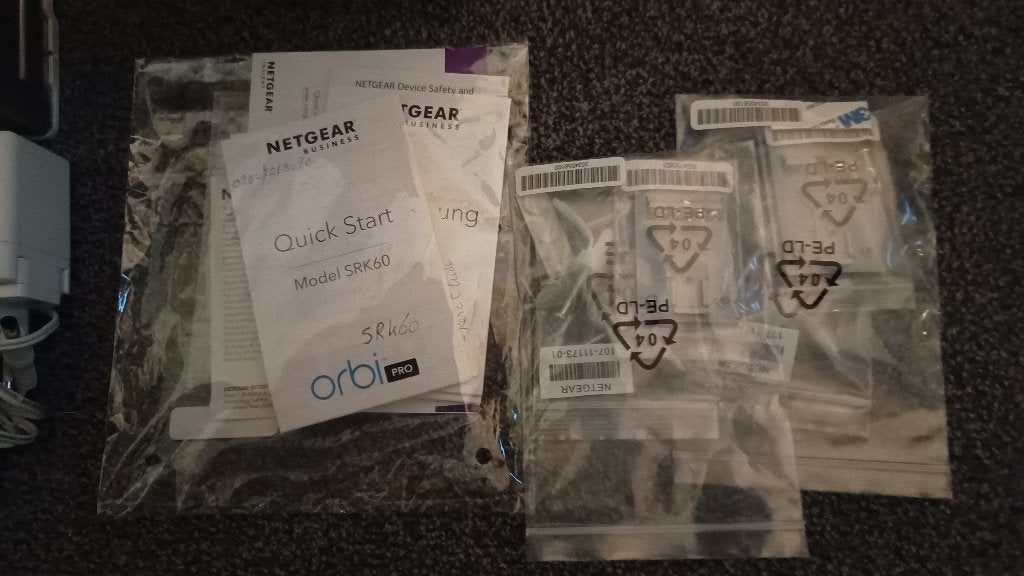 Netgear Orbi Pro SRK60, Ophalen of Verzenden, Gebruikt, Router met modem, NETGEAR