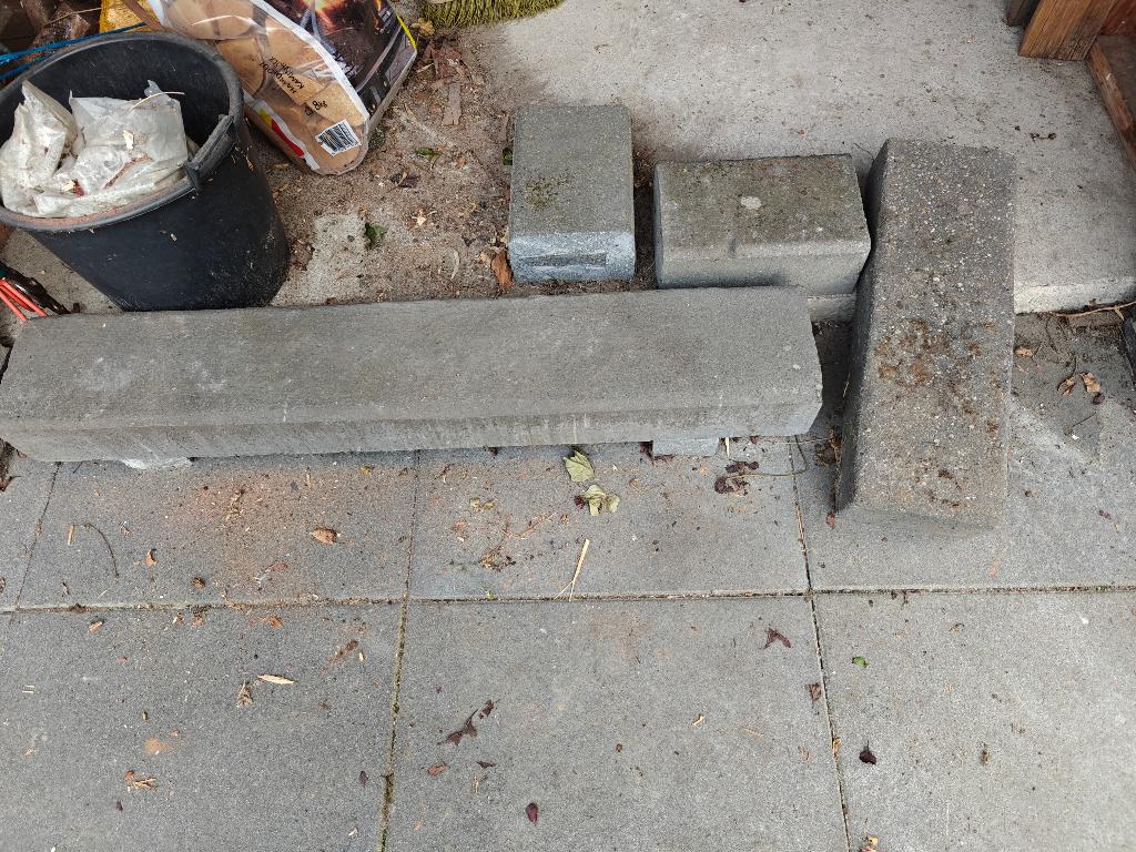 Betonnen bielzen, Ophalen, Gebruikt, 100 tot 200 cm, Biels