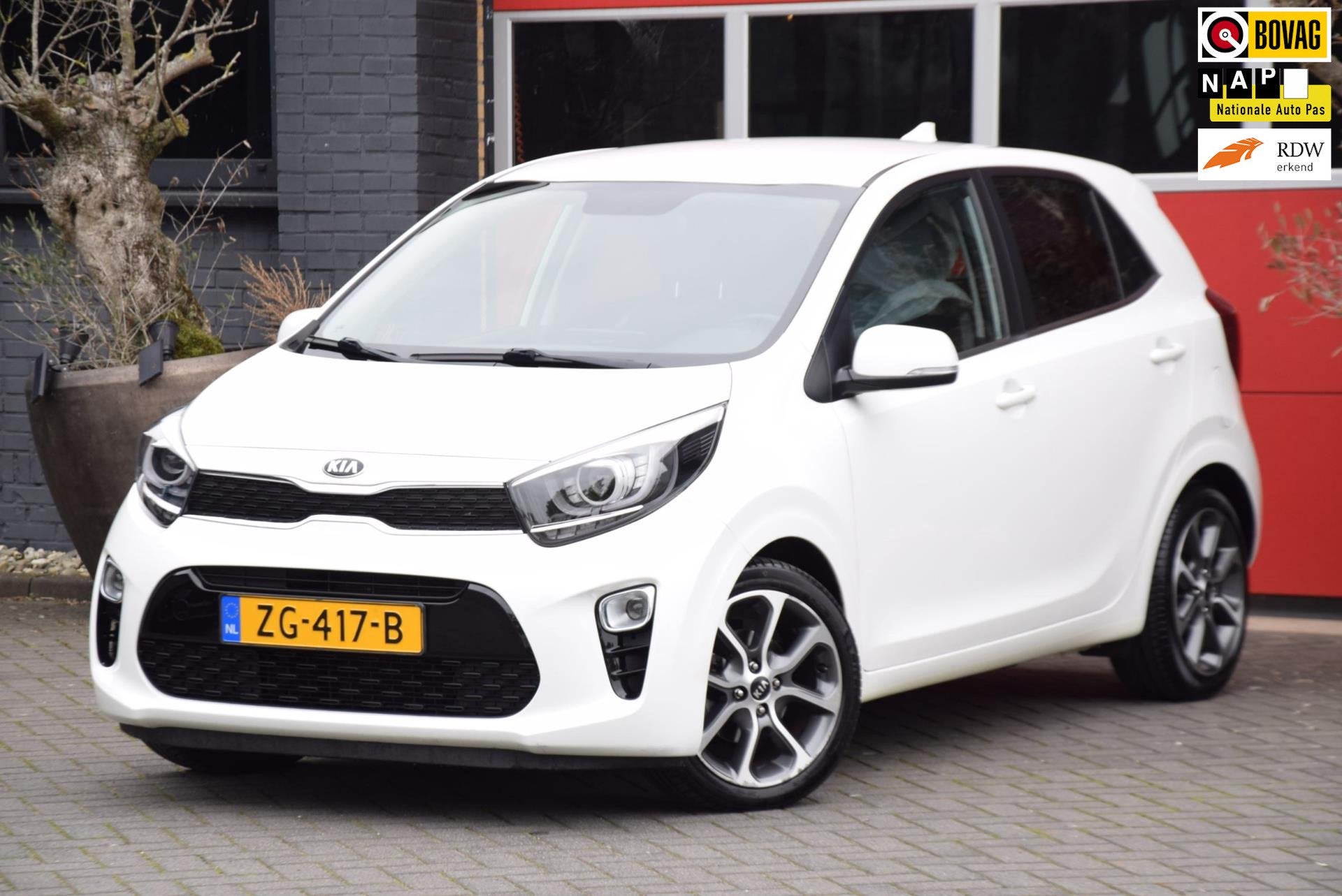 Kia Picanto 1.0 CVVT Design Edition 2019 Navigator Navigatie, Auto's, Voorwielaandrijving, Stof, 4 stoelen, Wit