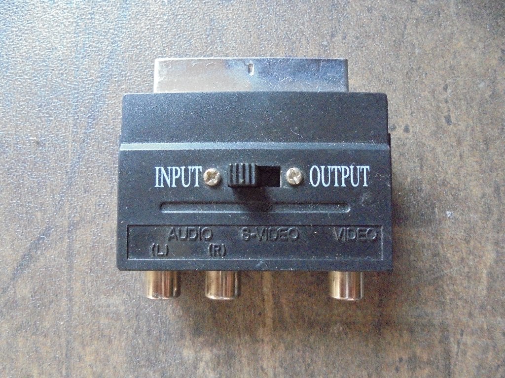 Scart Adapter (zie foto's), Audio, Tv en Foto, Audiokabels en Televisiekabels, Ophalen of Verzenden, Gebruikt, Minder dan 2 meter