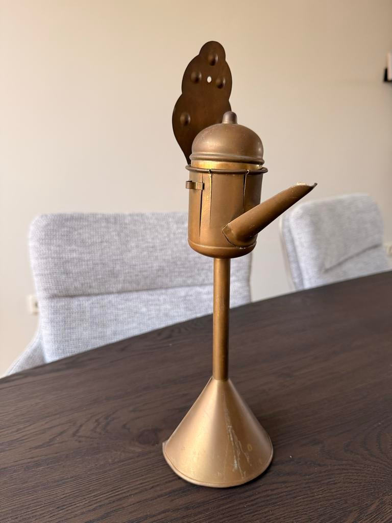 Antieke koperen olielamp / snotneus, Ophalen