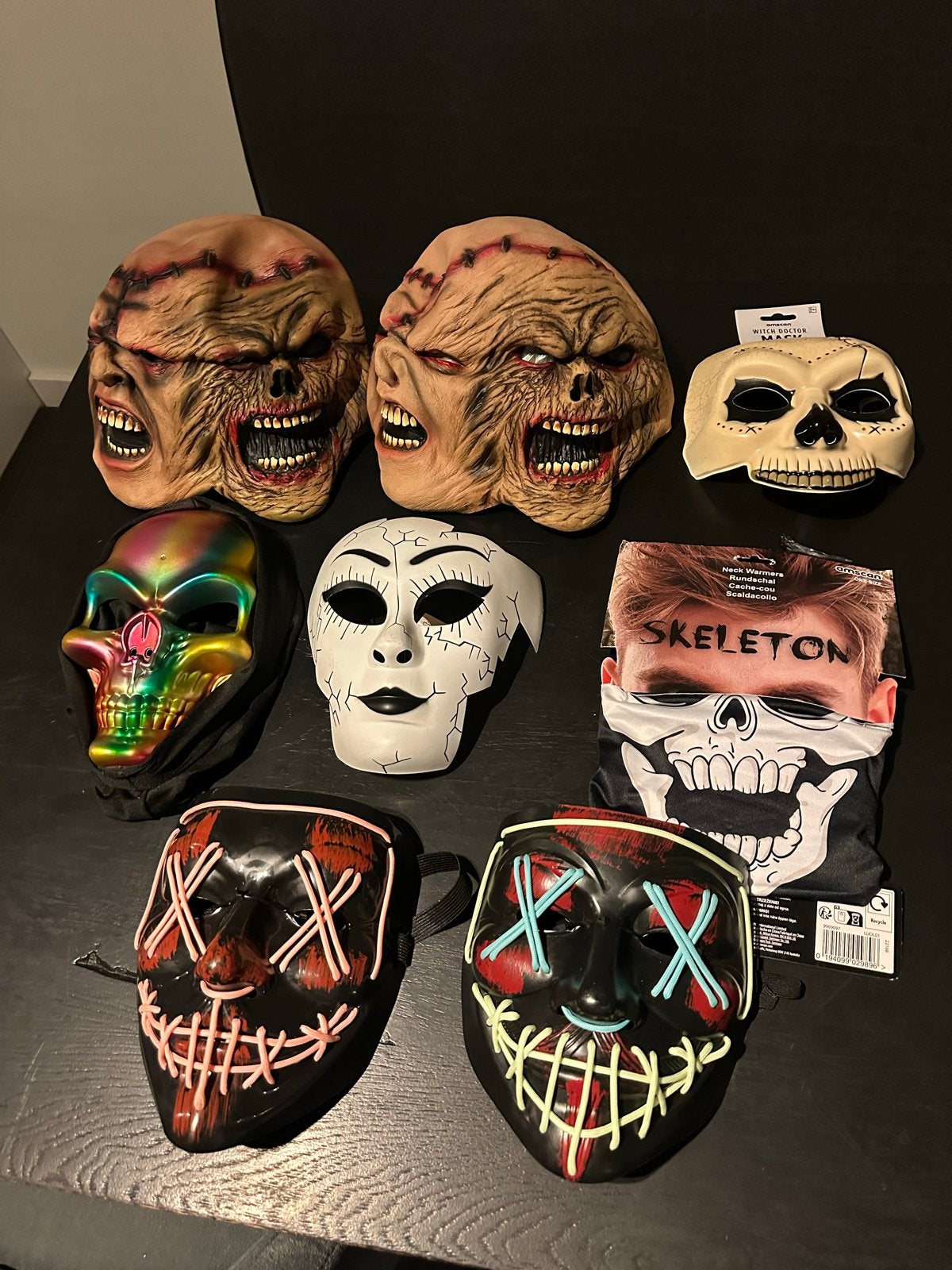 8 Nieuwe Halloween Maskers, incl. 2 Glow in the Dark, Ophalen of Verzenden, Nieuw, Feestartikel, Halloween of Griezel