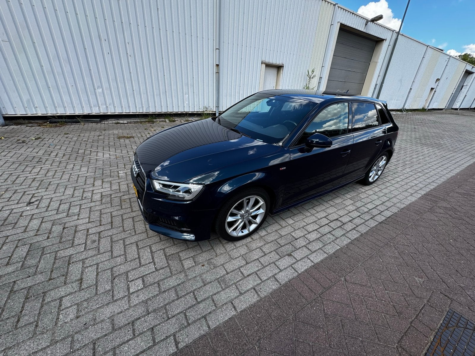 Audi A3 1.5 Tfsi | Keyless | 2018 Automaat | AppleCarplay, Auto's, Audi, Start-stop-systeem, Stof, 1498 cc, Zwart