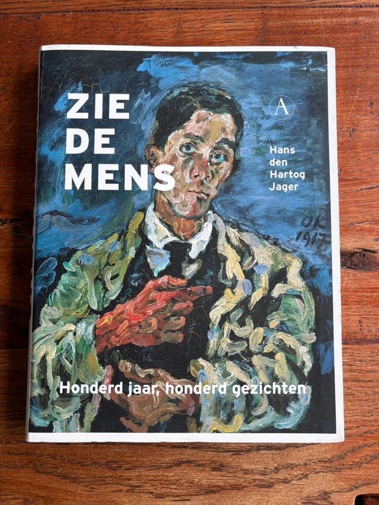 Hans den Hartog Jager - Zie de mens, Museum de Fundatie, Ophalen of Verzenden, Zo goed als nieuw, Hans den Hartog Jager