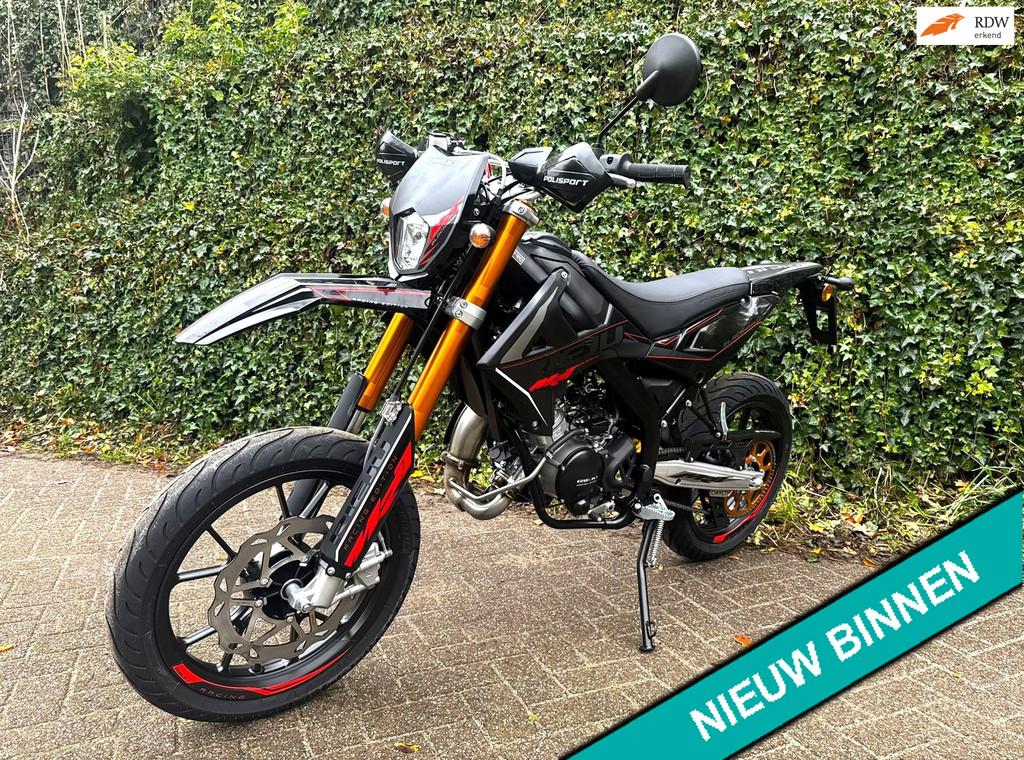 Rieju MRT Pro E5+ NIEUW Zwart/Rood BETAAL met in3, R
r  r, NL, 49 cc, 6 versnellingen, R